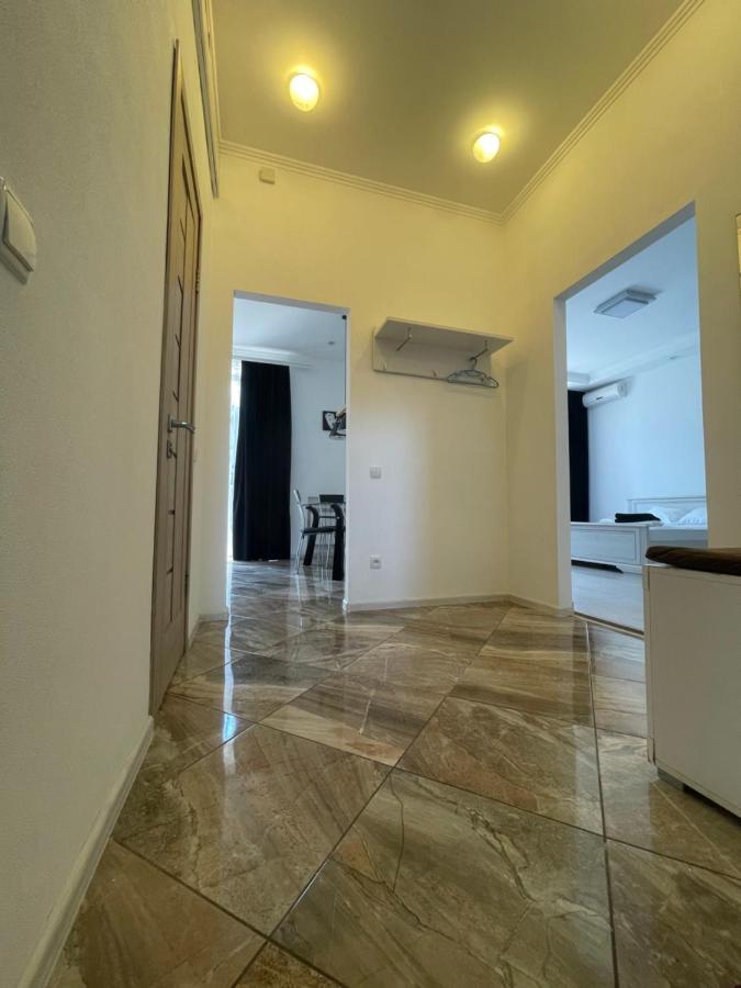VIP apartment Karl Marks Avenue Krivoy Rog Bagian luar foto