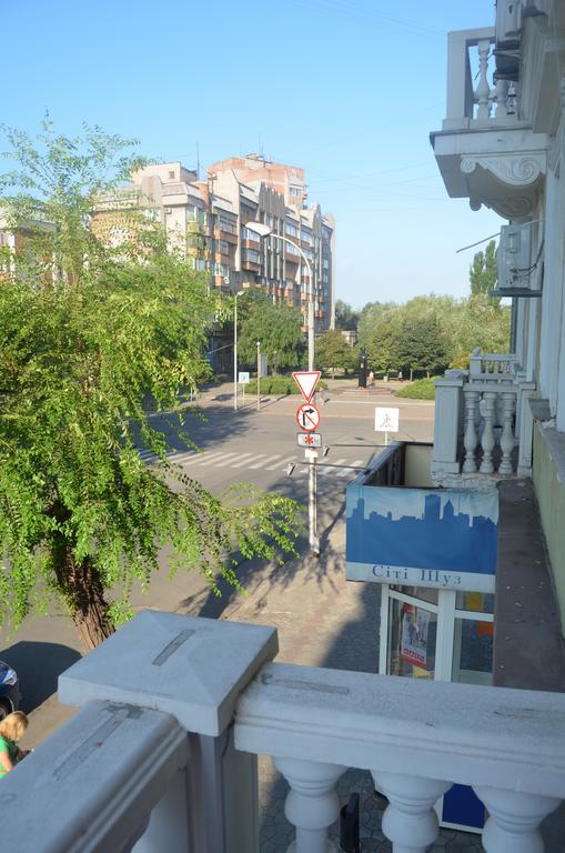 VIP apartment Karl Marks Avenue Krivoy Rog Bagian luar foto